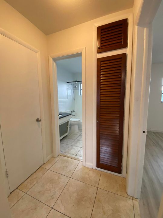 В аренду: $1,450 (1 спален, 1 ванн, 600 Квадратных фут)