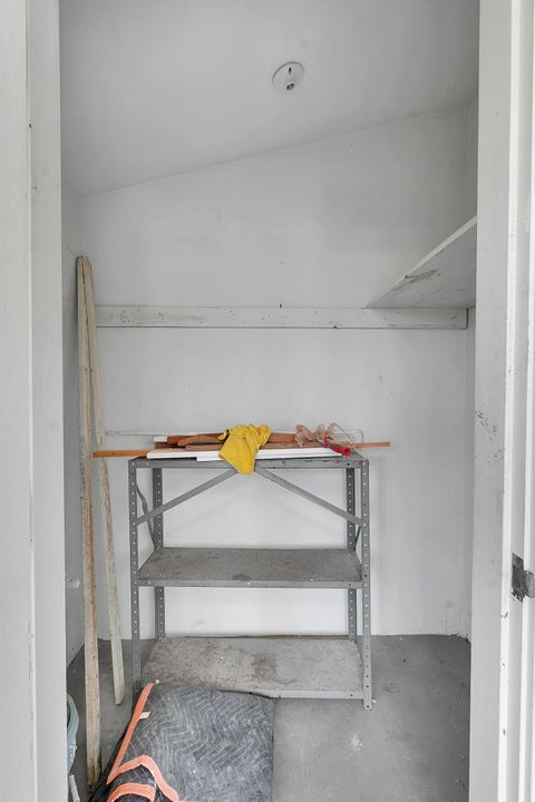 待售: $98,000 (1 贝兹, 1 浴室, 612 平方英尺)