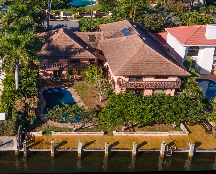 Activo con contrato: $3,600,000 (4 camas, 4 baños, 4452 Pies cuadrados)