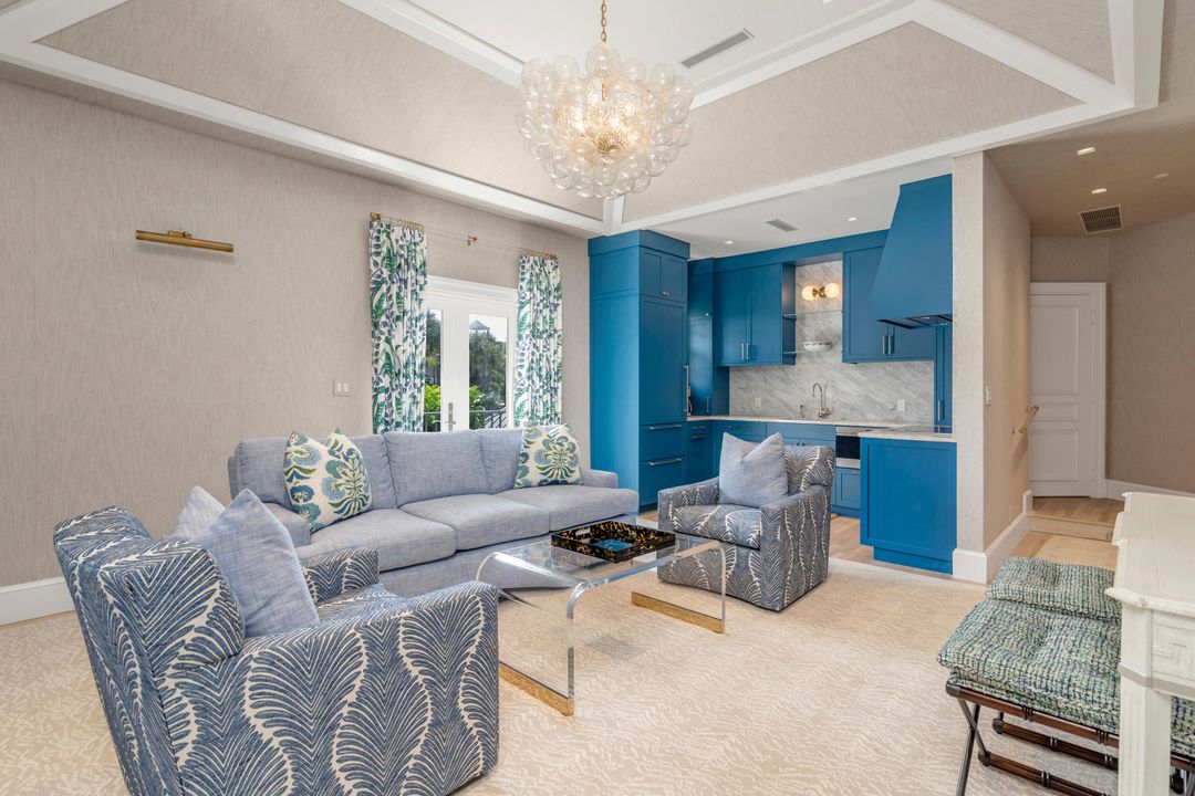 For Rent: $18,500 (3 beds, 2 baths, 1024 Square Feet)