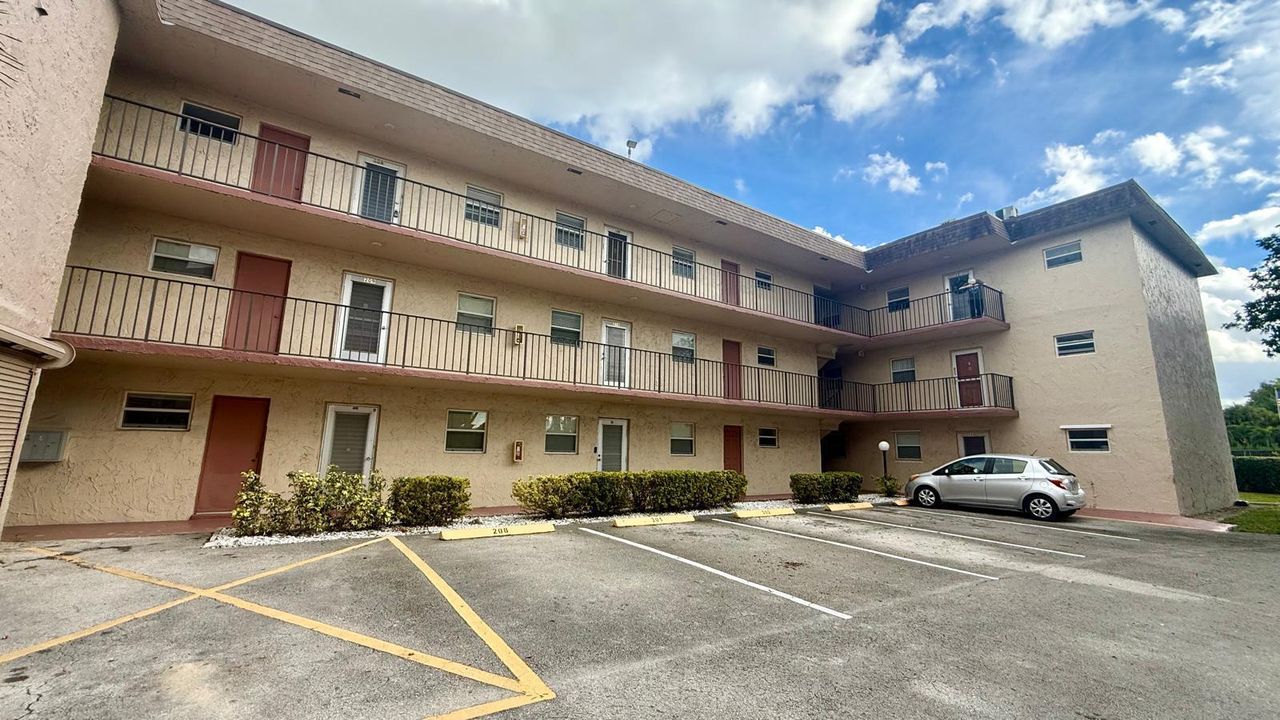 En Venta: $75,000 (1 camas, 1 baños, 715 Pies cuadrados)