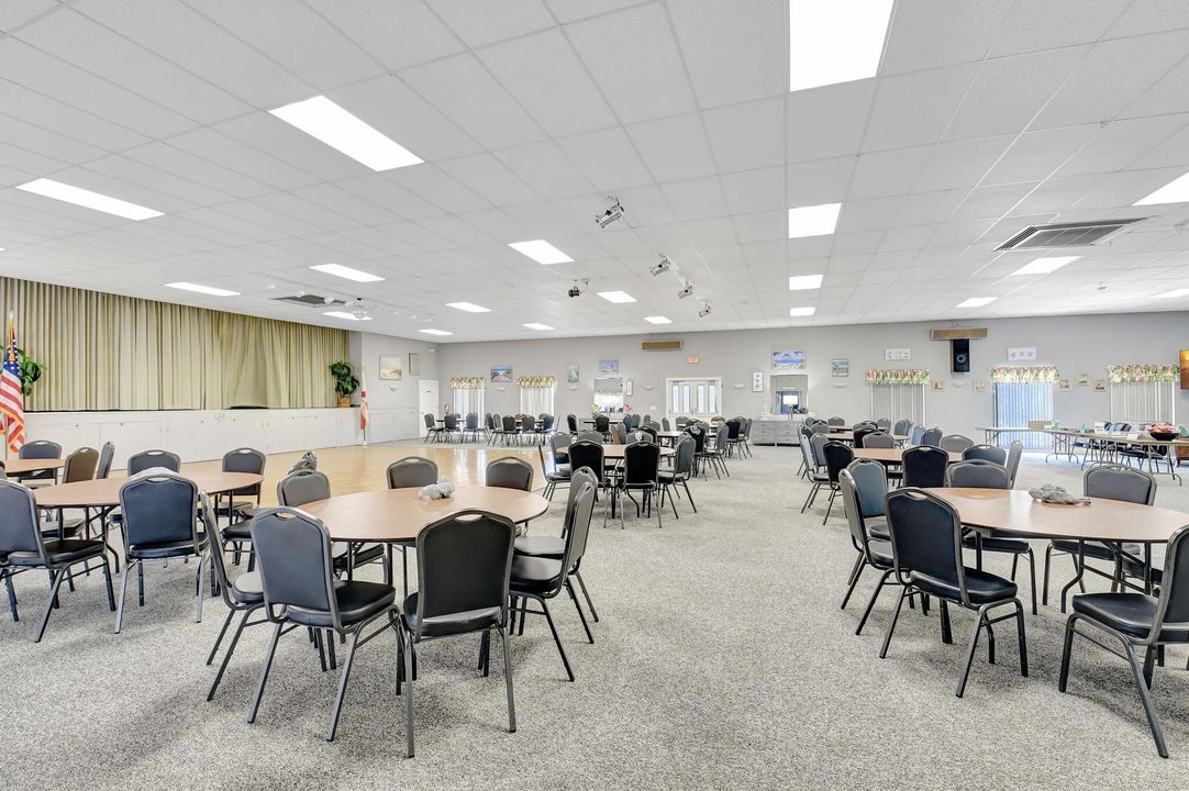 En Venta: $269,995 (2 camas, 2 baños, 1150 Pies cuadrados)