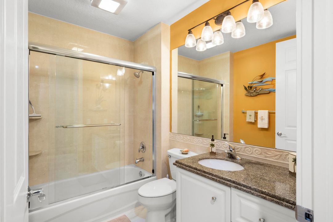 For Sale: $475,000 (2 beds, 2 baths, 1989 Square Feet)