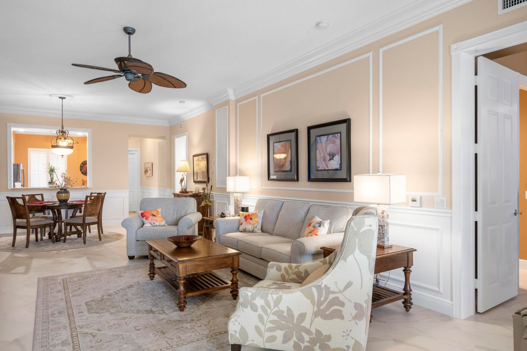 For Sale: $475,000 (2 beds, 2 baths, 1989 Square Feet)