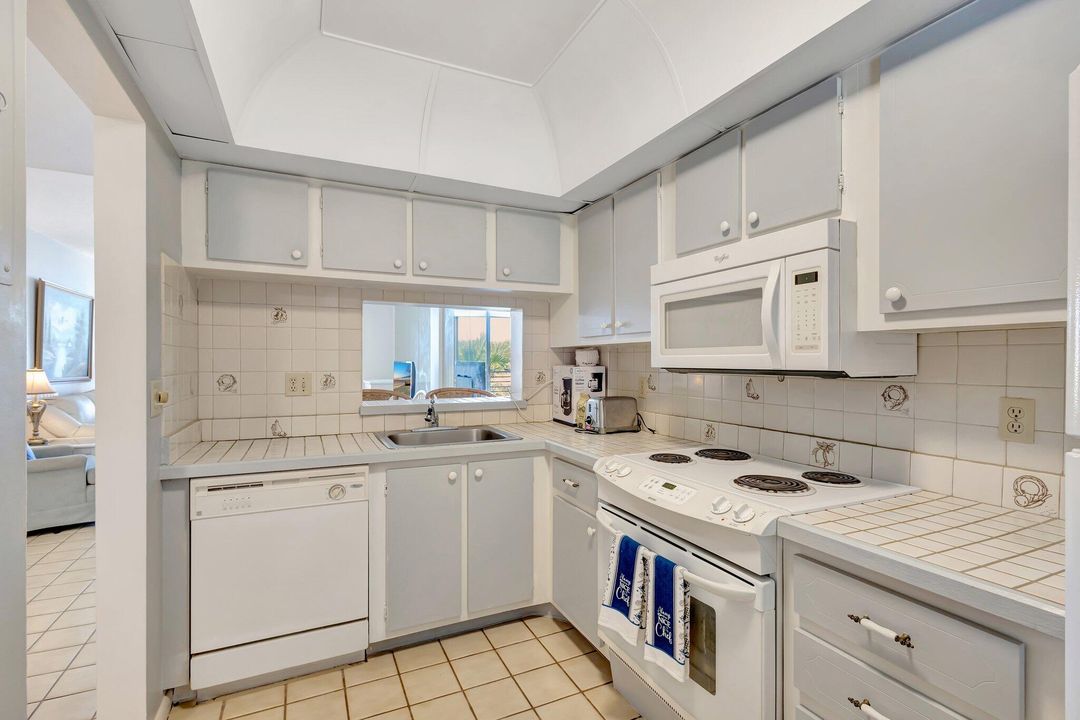 En Venta: $325,000 (1 camas, 1 baños, 720 Pies cuadrados)