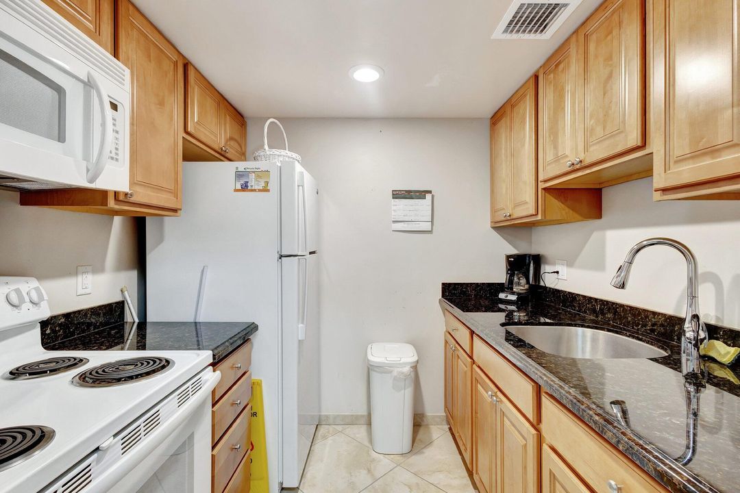 En Venta: $325,000 (1 camas, 1 baños, 720 Pies cuadrados)