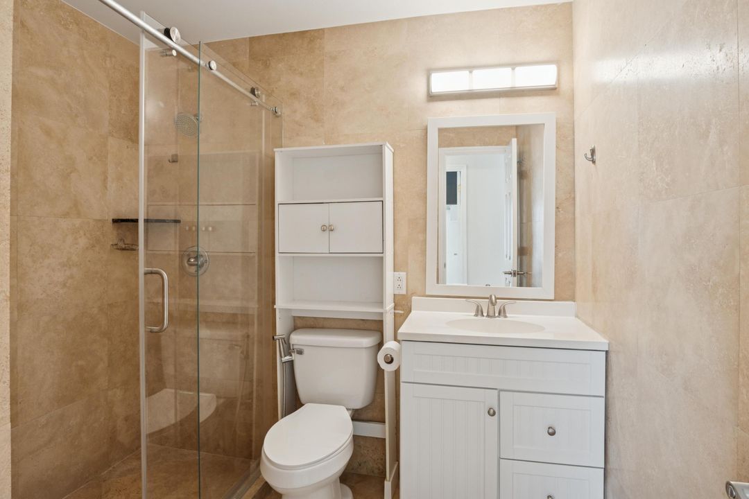 For Rent: $4,100 (3 beds, 2 baths, 1356 Square Feet)