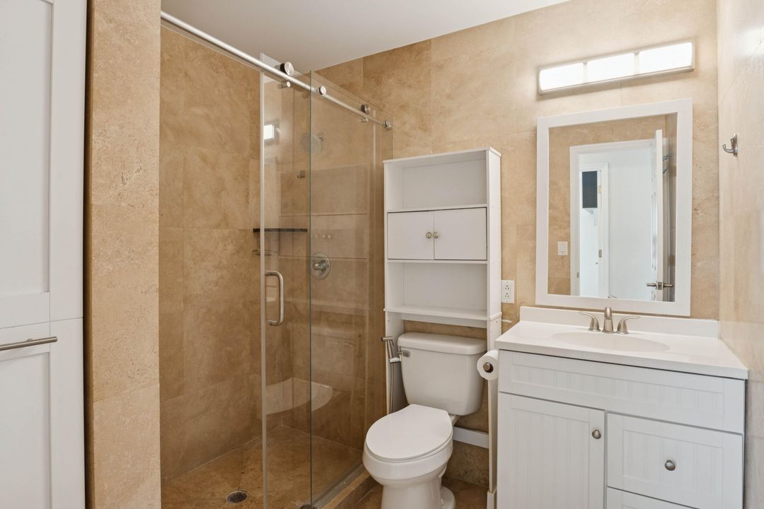 For Rent: $4,100 (3 beds, 2 baths, 1356 Square Feet)