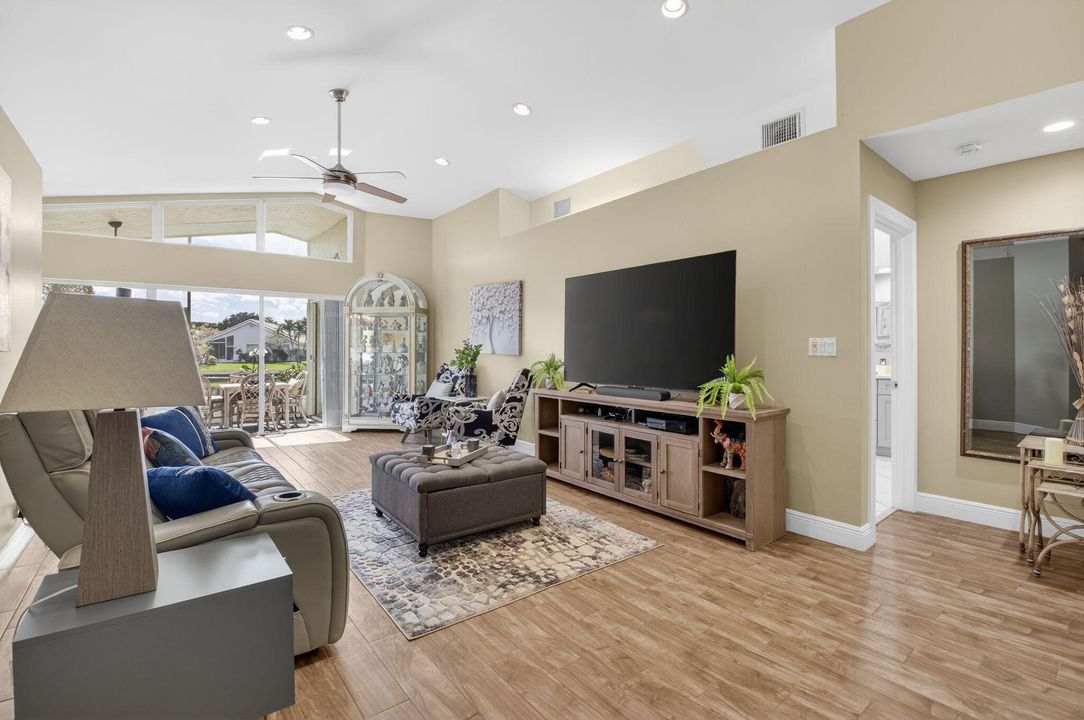 En Venta: $475,000 (3 camas, 2 baños, 1634 Pies cuadrados)