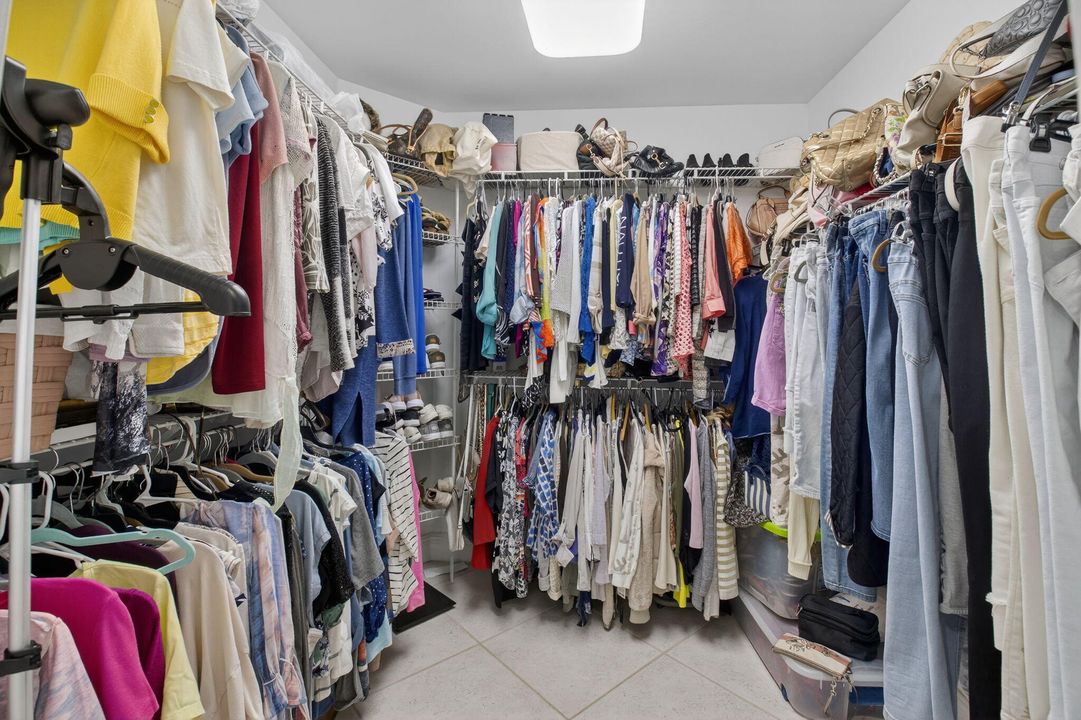 En Venta: $475,000 (3 camas, 2 baños, 1634 Pies cuadrados)