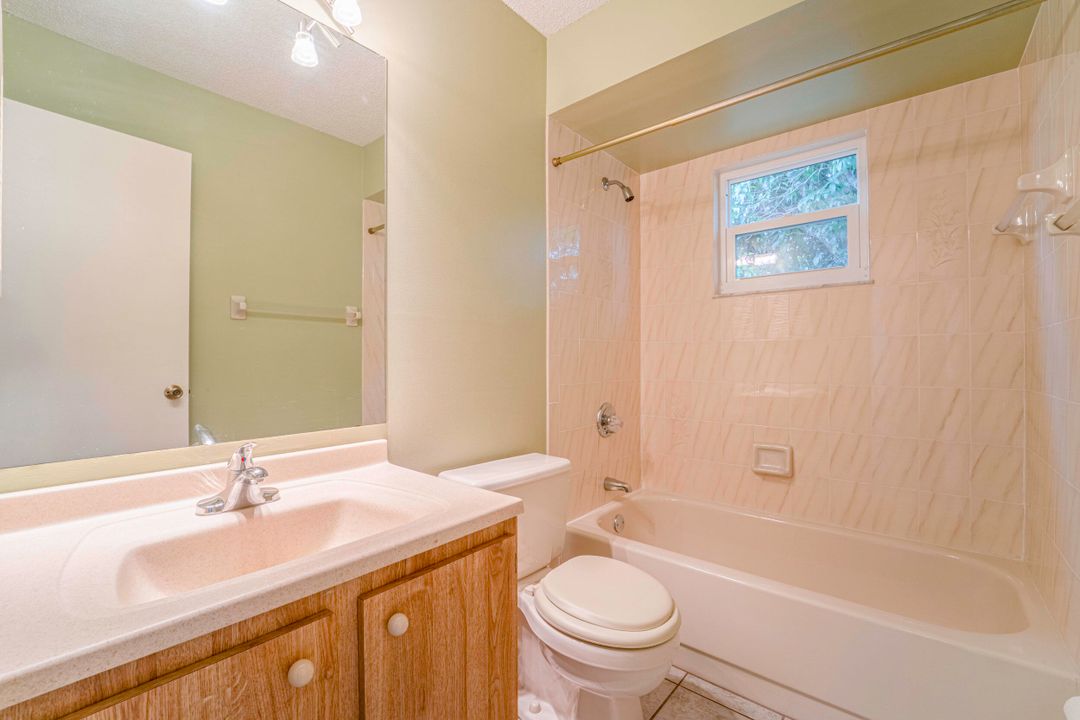 待售: $295,000 (3 贝兹, 2 浴室, 1156 平方英尺)