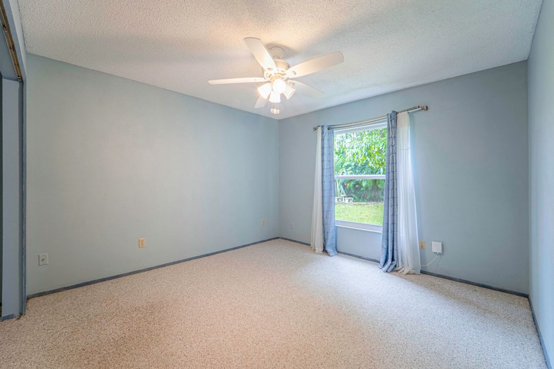 待售: $295,000 (3 贝兹, 2 浴室, 1156 平方英尺)