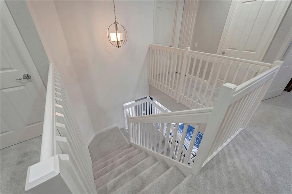 待售: $545,000 (5 贝兹, 3 浴室, 3212 平方英尺)