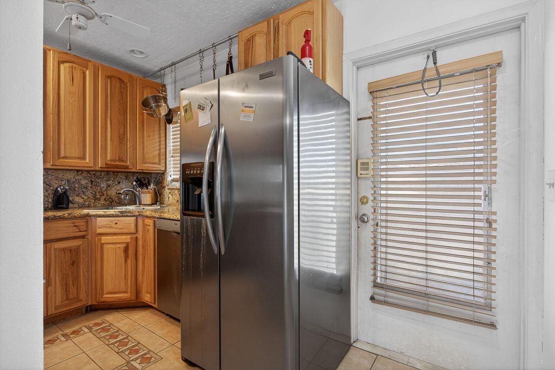 En Venta: $135,000 (2 camas, 1 baños, 890 Pies cuadrados)