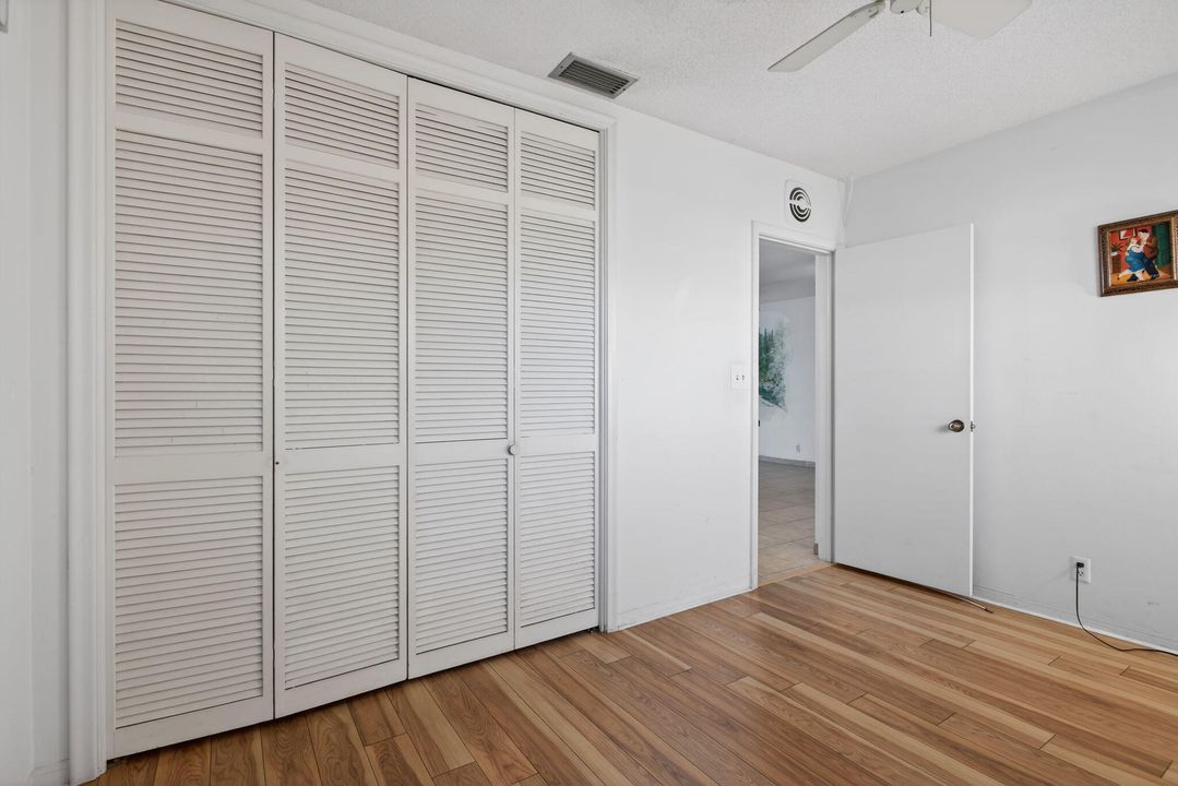 En Venta: $135,000 (2 camas, 1 baños, 890 Pies cuadrados)