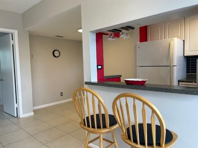 For Rent: $1,600 (1 beds, 1 baths, 504 Square Feet)