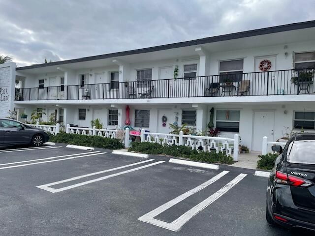 For Rent: $1,600 (1 beds, 1 baths, 504 Square Feet)