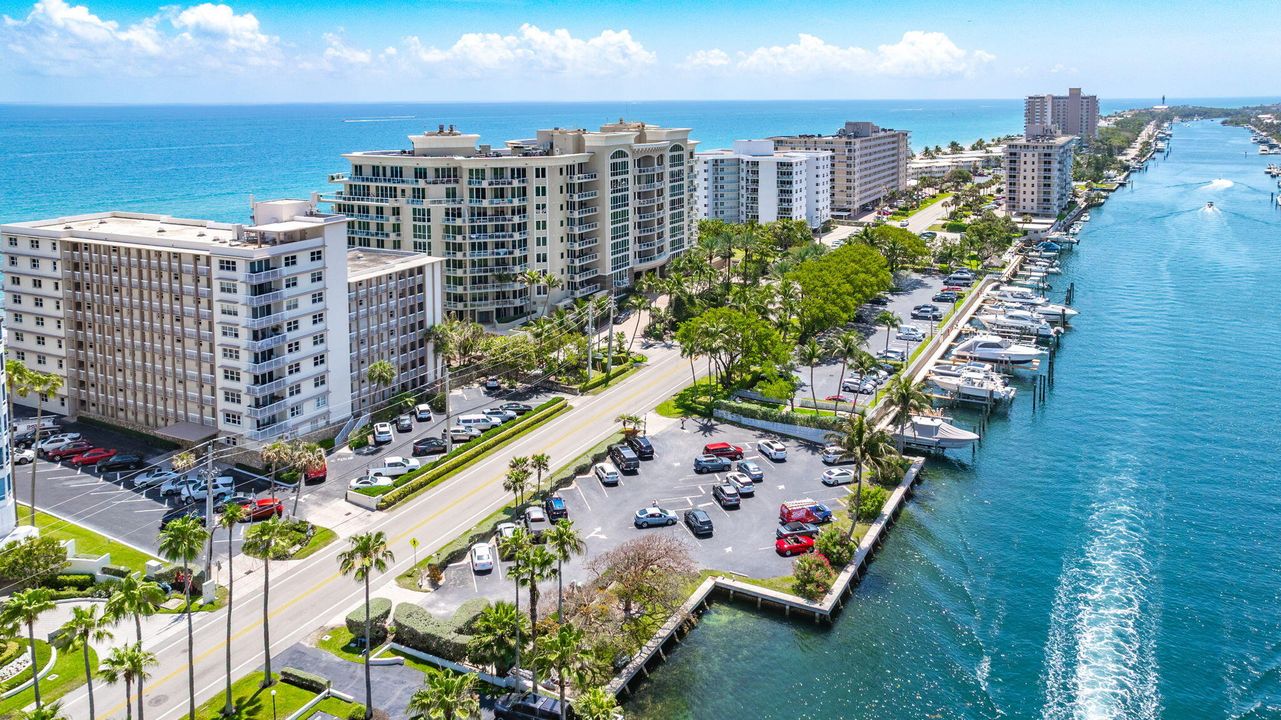 For Sale: $450,000 (2 beds, 2 baths, 1026 Square Feet)