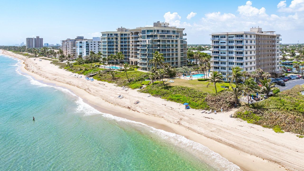 For Sale: $450,000 (2 beds, 2 baths, 1026 Square Feet)