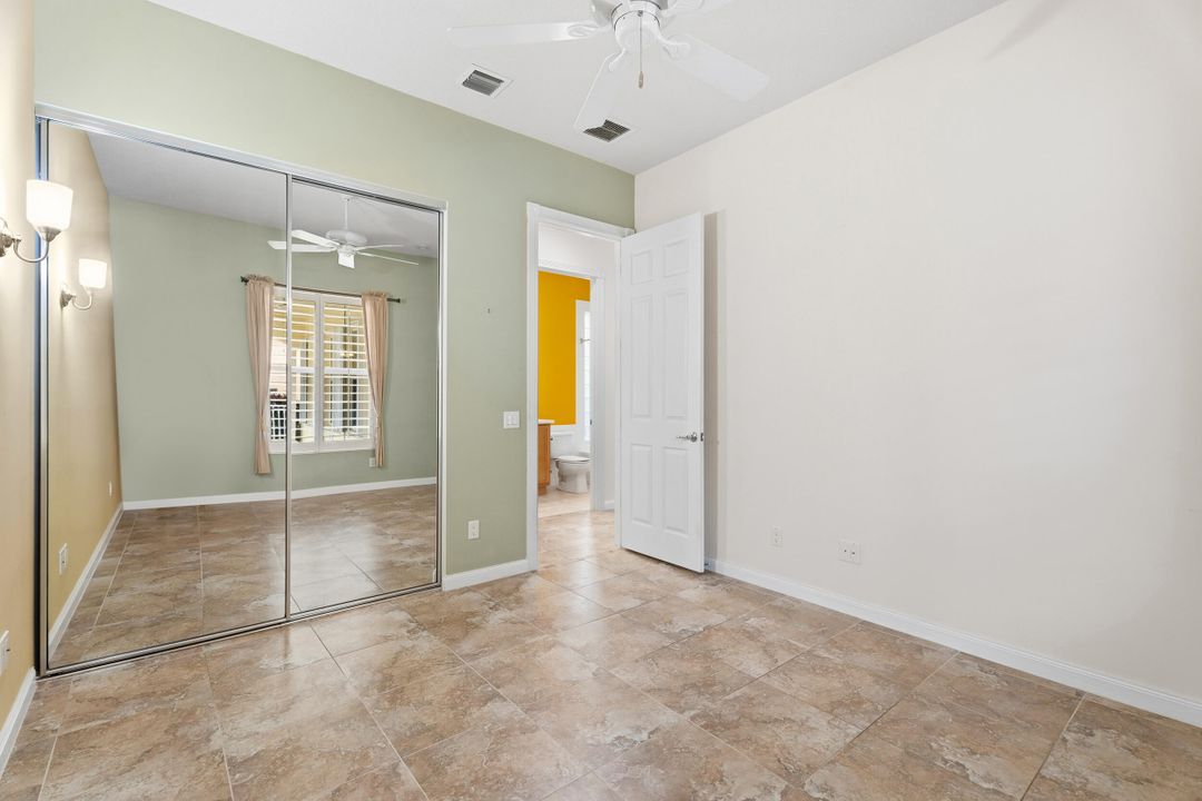 For Sale: $562,000 (4 beds, 3 baths, 2500 Square Feet)