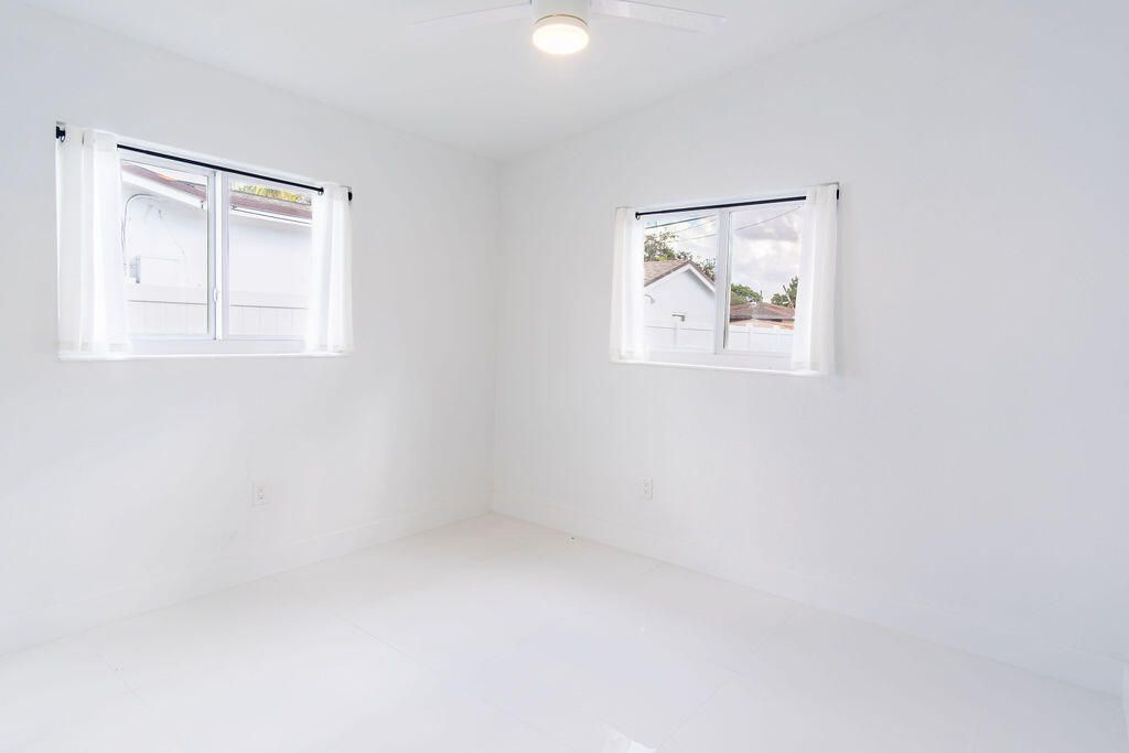 На продажу: $625,000 (3 спален, 2 ванн, 1520 Квадратных фут)