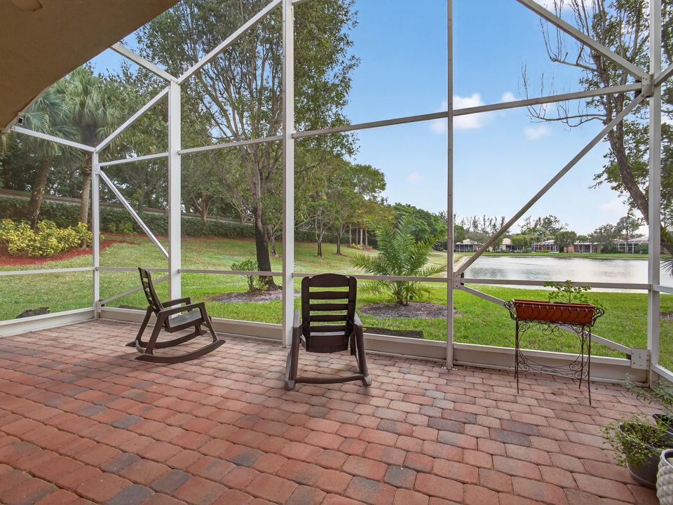 For Sale: $535,000 (2 beds, 2 baths, 1884 Square Feet)