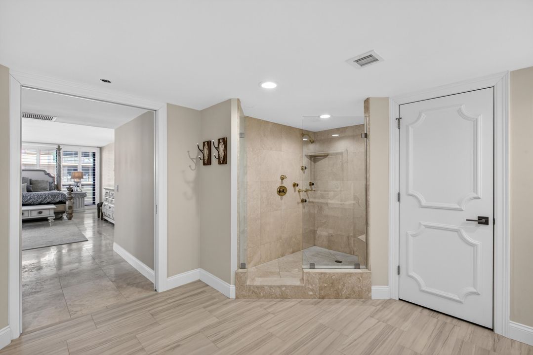 На продажу: $1,499,000 (2 спален, 2 ванн, 2224 Квадратных фут)