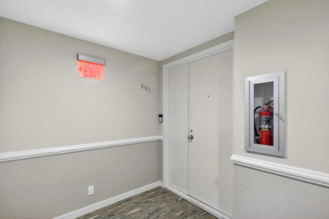 На продажу: $1,499,000 (2 спален, 2 ванн, 2224 Квадратных фут)