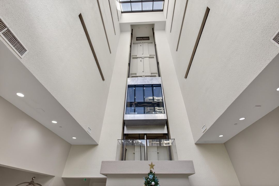 На продажу: $1,499,000 (2 спален, 2 ванн, 2224 Квадратных фут)