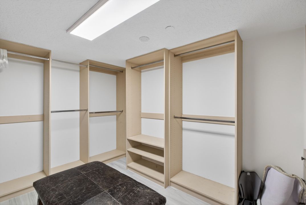 На продажу: $1,499,000 (2 спален, 2 ванн, 2224 Квадратных фут)