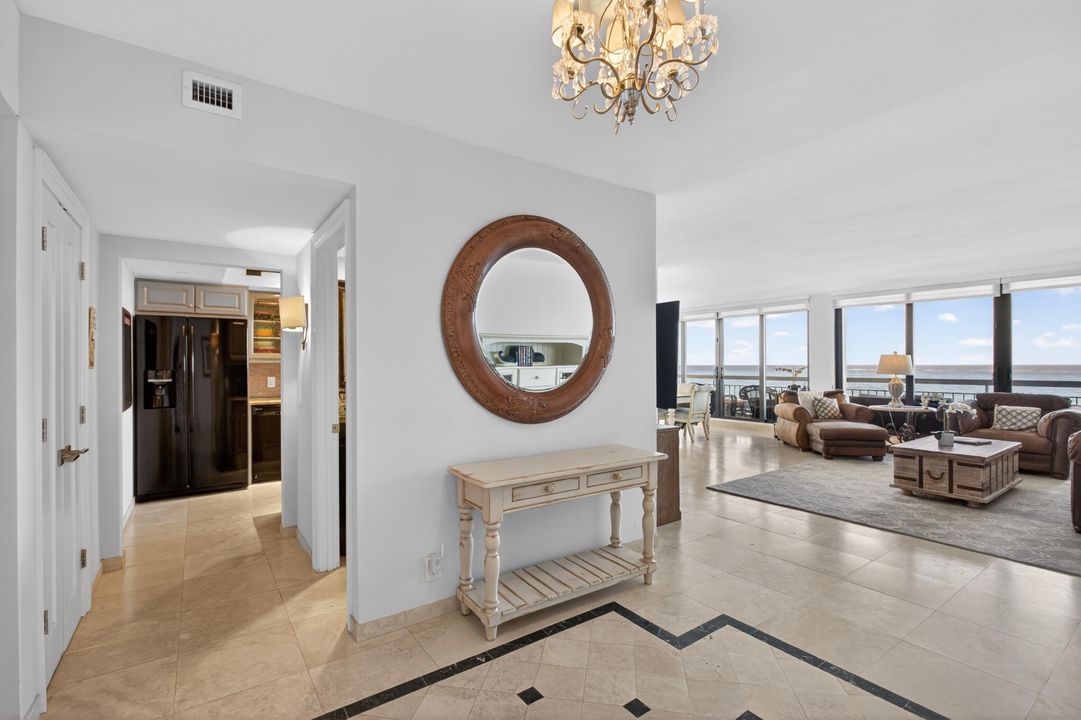 На продажу: $1,499,000 (2 спален, 2 ванн, 2224 Квадратных фут)