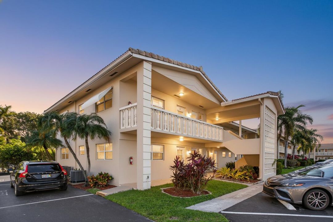 En Venta: $135,000 (2 camas, 1 baños, 890 Pies cuadrados)