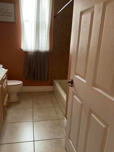 出租: $3,295 (4 贝兹, 3 浴室, 2415 平方英尺)