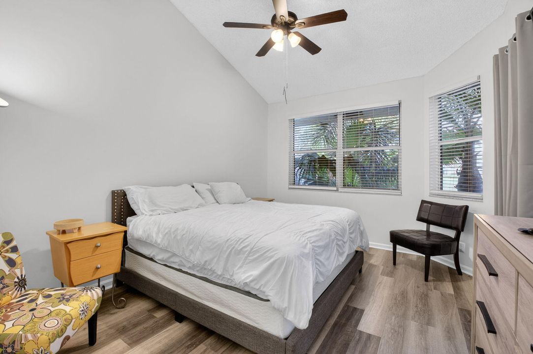 For Rent: $12,000 (3 beds, 2 baths, 1607 Square Feet)