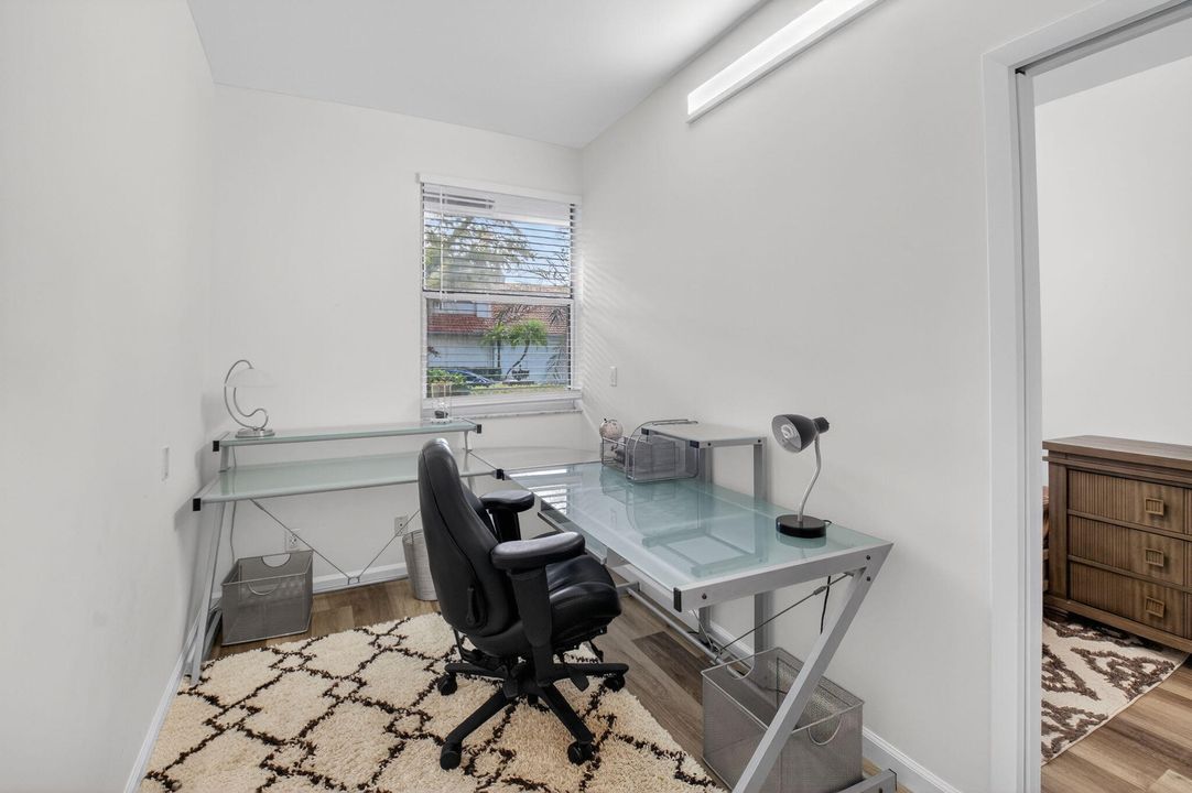 For Rent: $12,000 (3 beds, 2 baths, 1607 Square Feet)