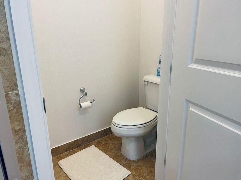 出租: $5,500 (3 贝兹, 2 浴室, 1839 平方英尺)