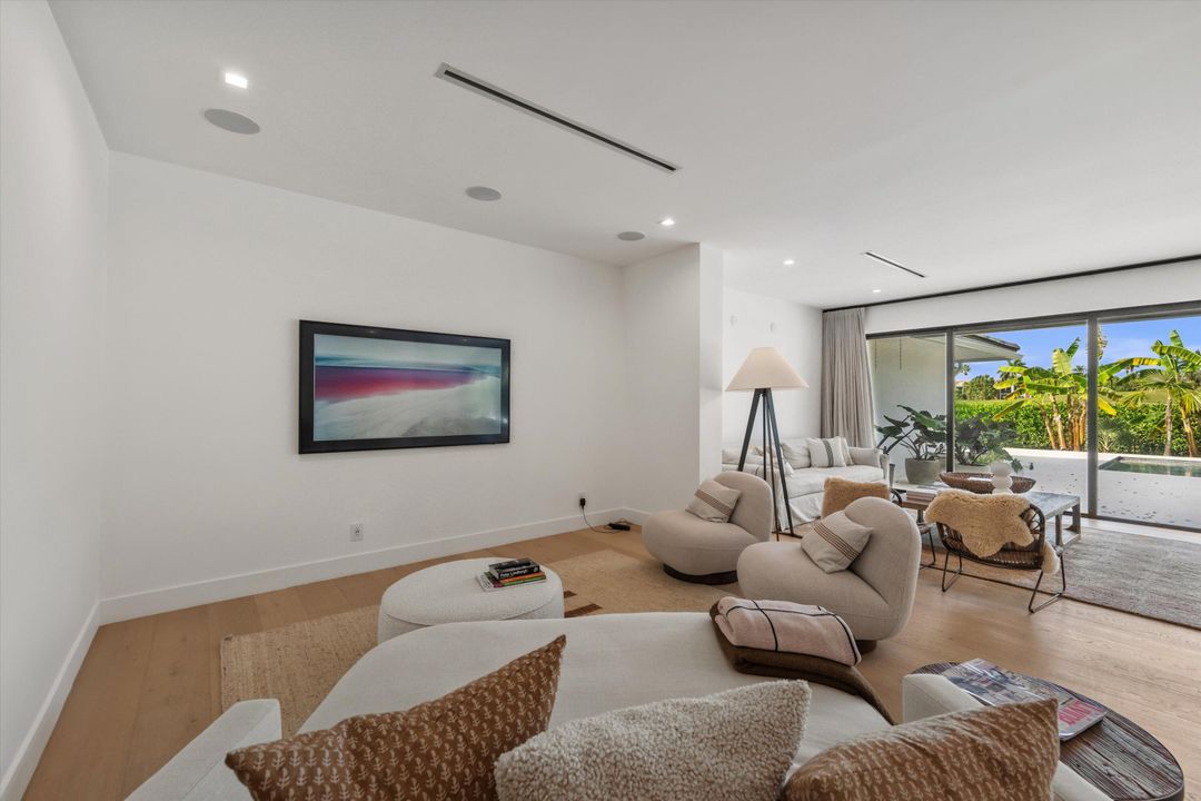 En Renta: $50,000 (4 camas, 4 baños, 4621 Pies cuadrados)