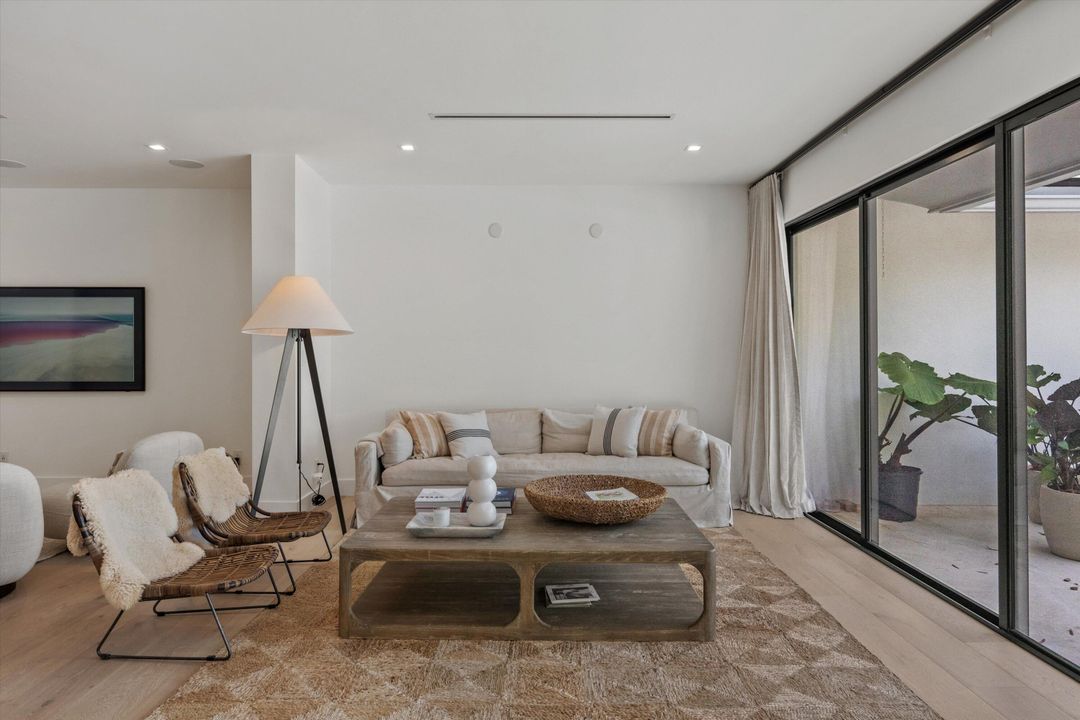 En Renta: $50,000 (4 camas, 4 baños, 4621 Pies cuadrados)