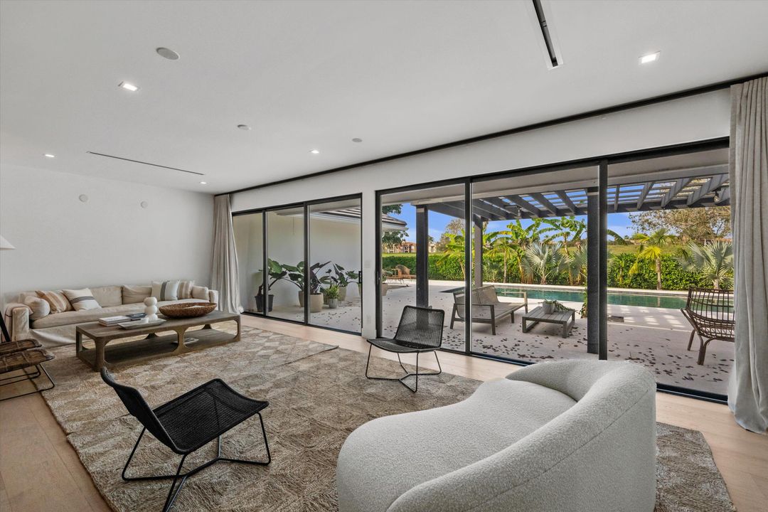 En Renta: $50,000 (4 camas, 4 baños, 4621 Pies cuadrados)