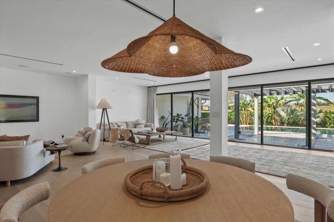 En Renta: $50,000 (4 camas, 4 baños, 4621 Pies cuadrados)