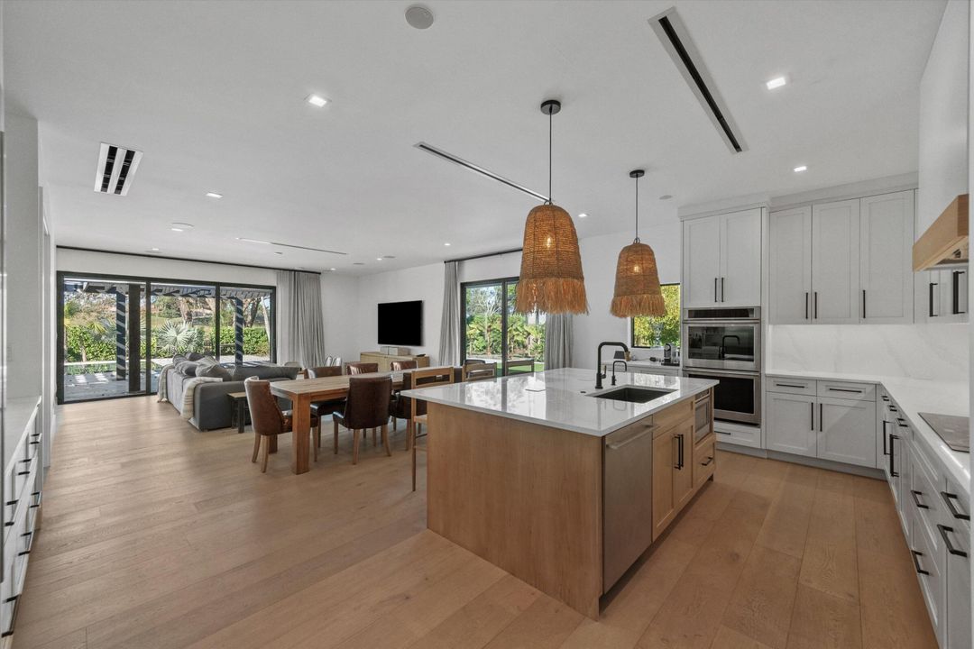 En Renta: $50,000 (4 camas, 4 baños, 4621 Pies cuadrados)