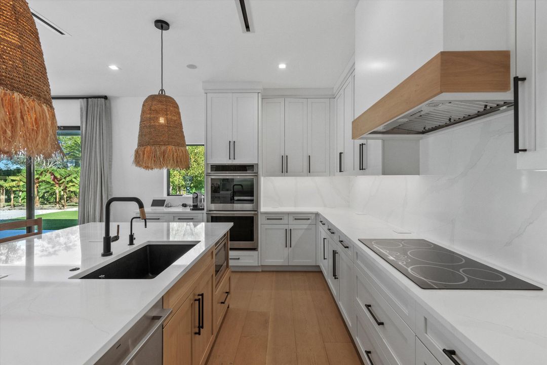 En Renta: $50,000 (4 camas, 4 baños, 4621 Pies cuadrados)