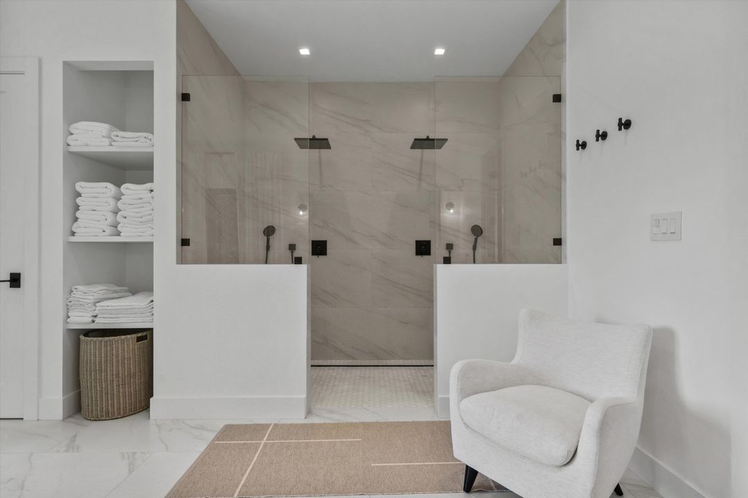 En Renta: $50,000 (4 camas, 4 baños, 4621 Pies cuadrados)