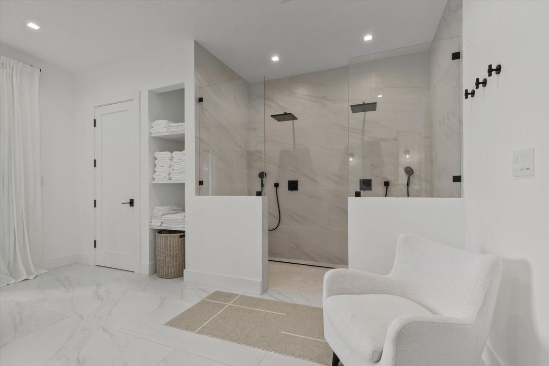 En Renta: $50,000 (4 camas, 4 baños, 4621 Pies cuadrados)