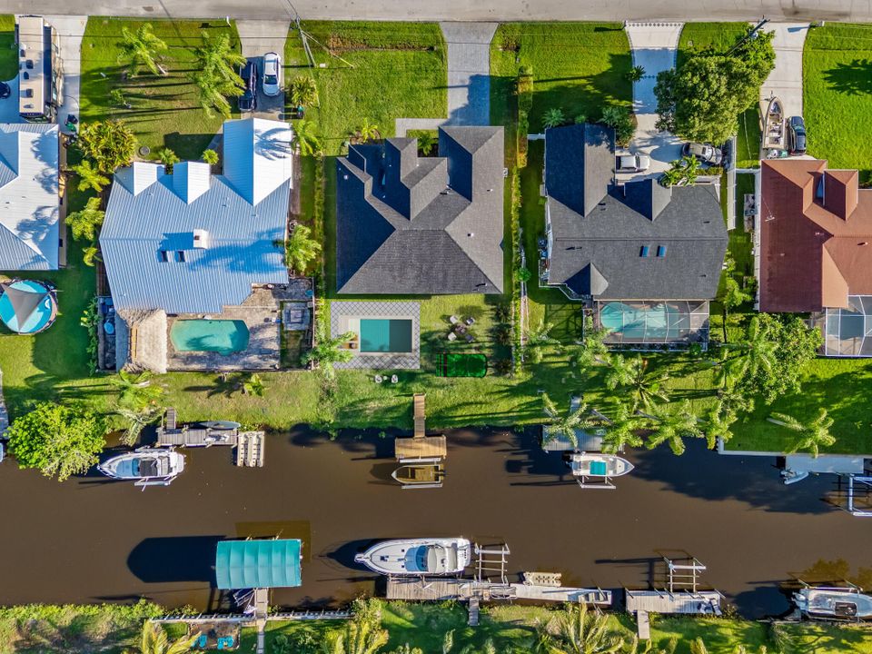 На продажу: $799,000 (4 спален, 3 ванн, 2460 Квадратных фут)