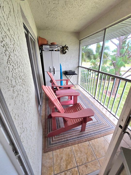 En Venta: $199,900 (2 camas, 2 baños, 782 Pies cuadrados)