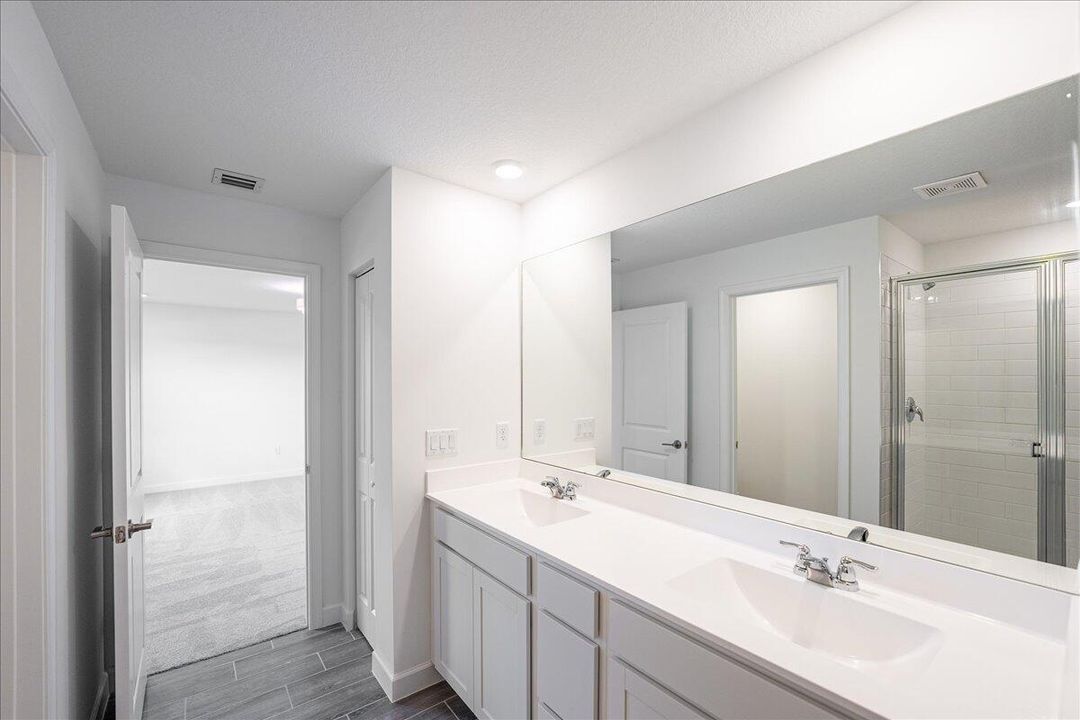 待售: $484,900 (4 贝兹, 2 浴室, 2586 平方英尺)