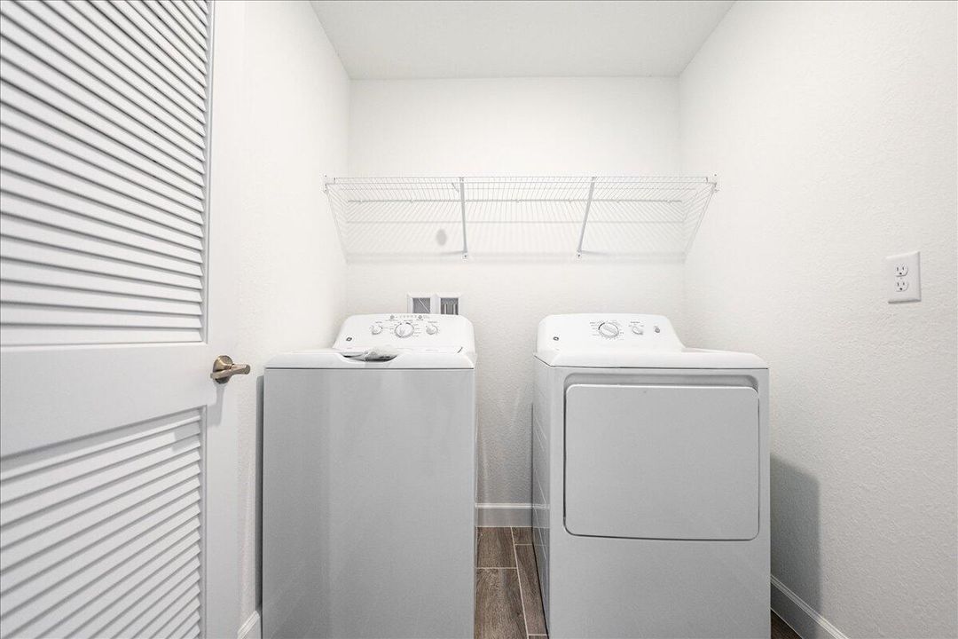 待售: $484,900 (4 贝兹, 2 浴室, 2586 平方英尺)