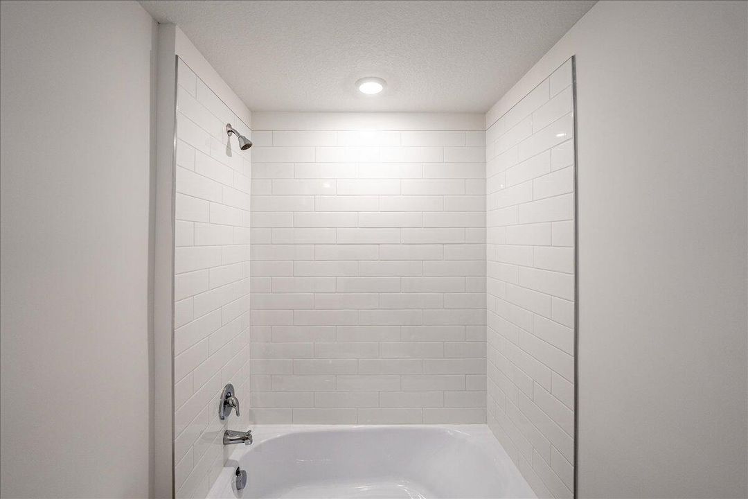 待售: $484,900 (4 贝兹, 2 浴室, 2586 平方英尺)