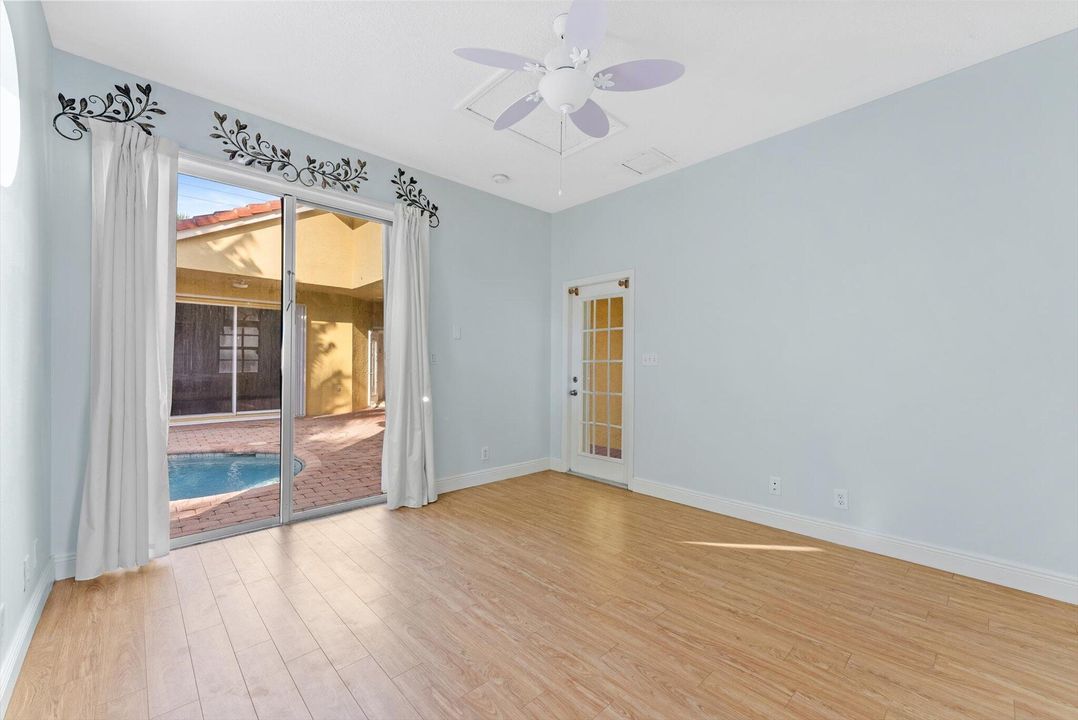 For Rent: $4,000 (4 beds, 3 baths, 1945 Square Feet)